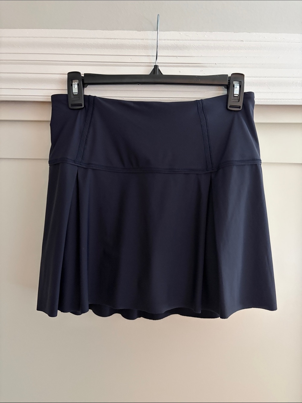 Lululemon Lost In Pace Skirt-Size 6
Midnight Navy - Picture 6 of 11
